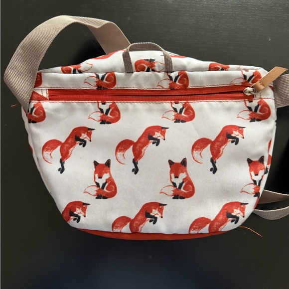 OUTDOOR PRODUCTS fox print crossbody hip pack. Very good condition - Picture 3 of 5
